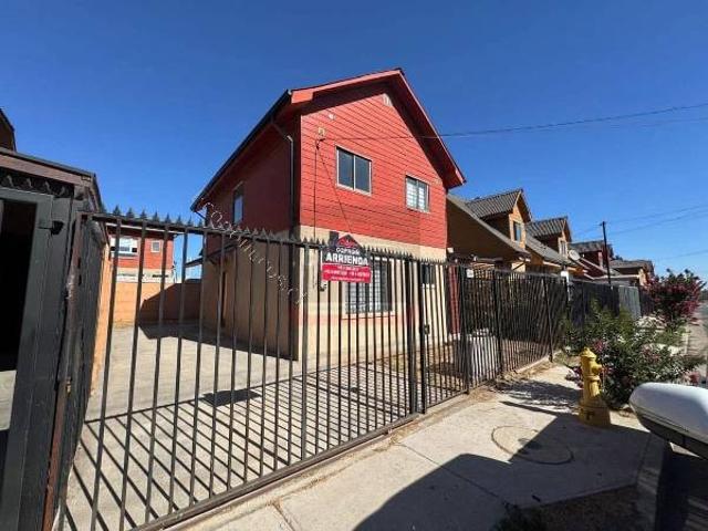 SE ARRIENDA CASA EN DON SEBASTIAN DE RAUQUEN, CURICÓ