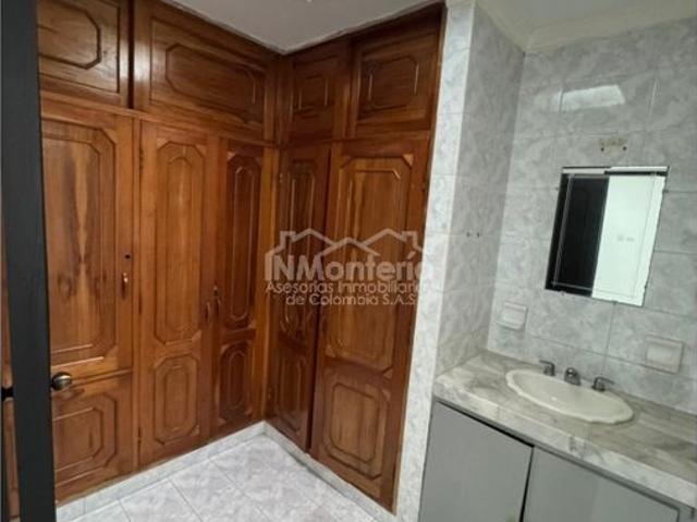 SE ARRIENDA CASA EN EL BARRIO LA CASTELLANA DE MONTERIA