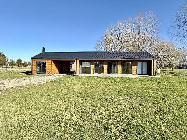 SE ARRIENDA CASA EN FRUTILLAR