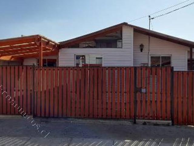 Se arrienda casa en Papudo. Villa Los Héroes