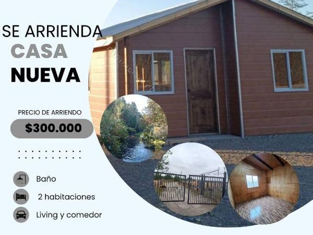 SE ARRIENDA CASA EN PARCELA