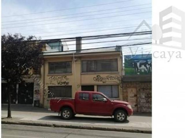 Se arrienda casa en pleno centro