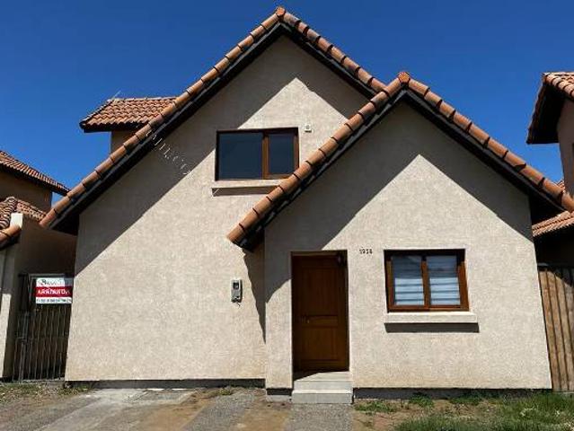 SE ARRIENDA CASA EN QUILAMAPU