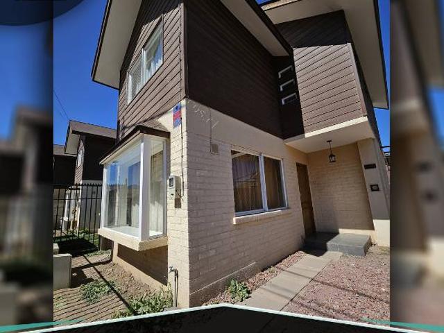 SE ARRIENDA CASA EN QUILLOTA