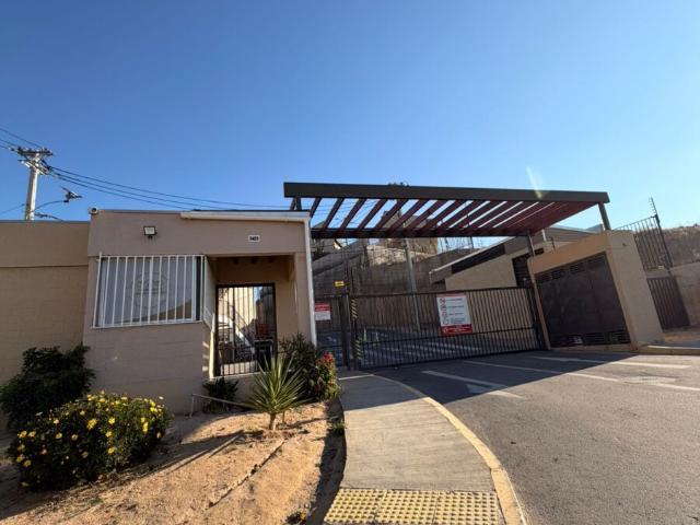 SE ARRIENDA CASA EN VILLA ALEMANA