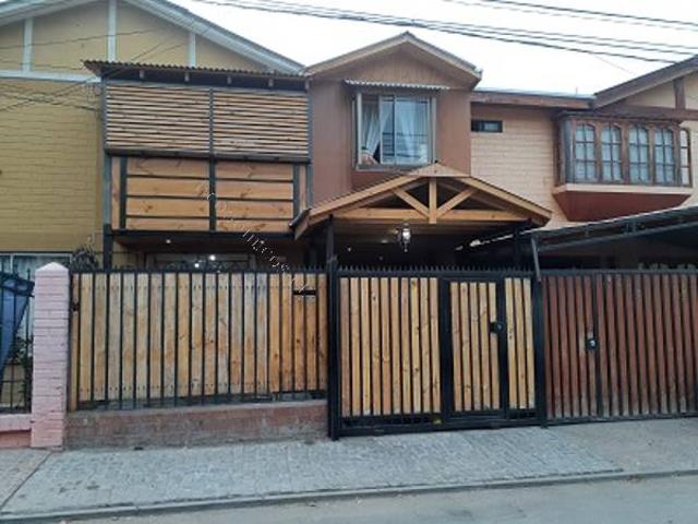 SE ARRIENDA CASA EN VILLA LOS JARDINES, QUILICURA
