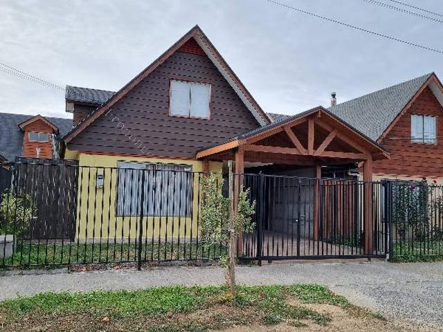 Se arrienda casa en villa parque norte