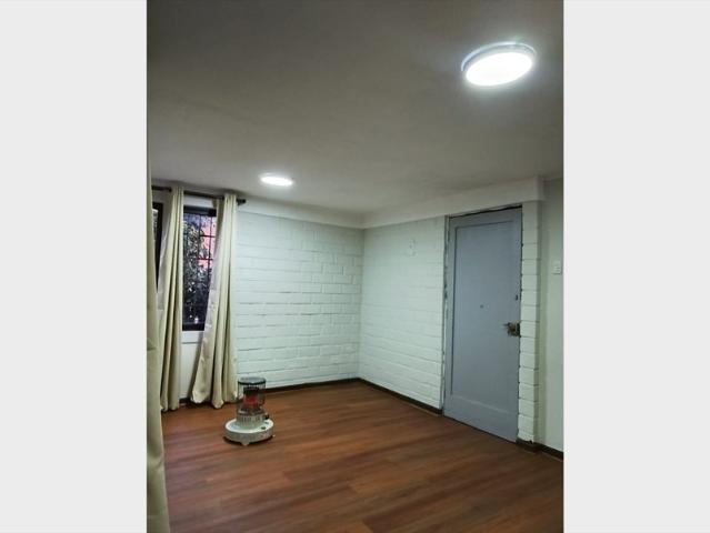 Se arrienda casa interior