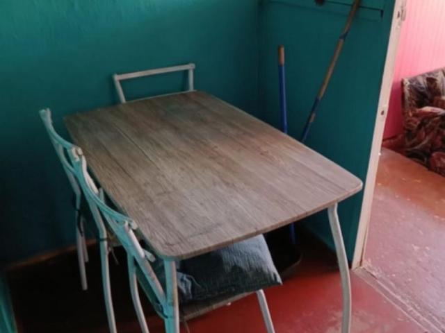se arrienda casa interior