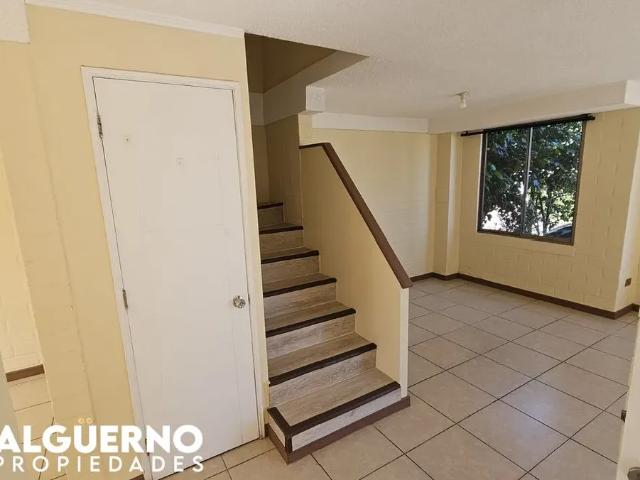 Se Arrienda Casa Remodelada 3d3b2e Miraflores 782 Peñaflor