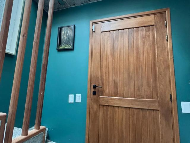 Se arrienda casa remodelada hace 4 años