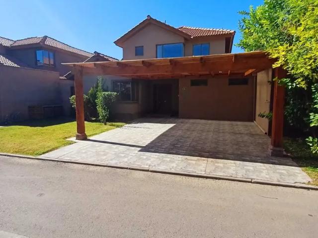Se Arrienda Casa Remanso De Chicureo 94235