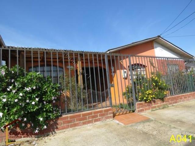 Se arrienda casa semi amoblada