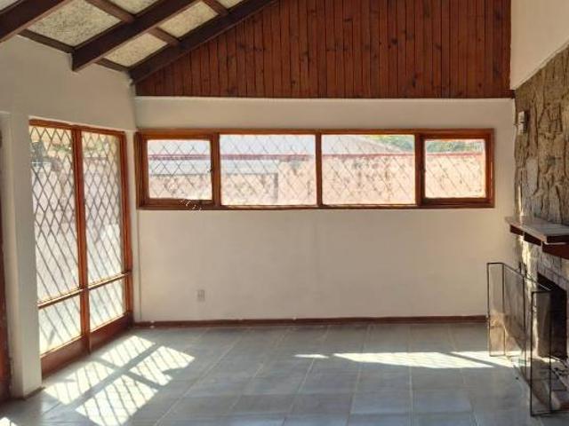 Se arrienda casa solida en Quilpue