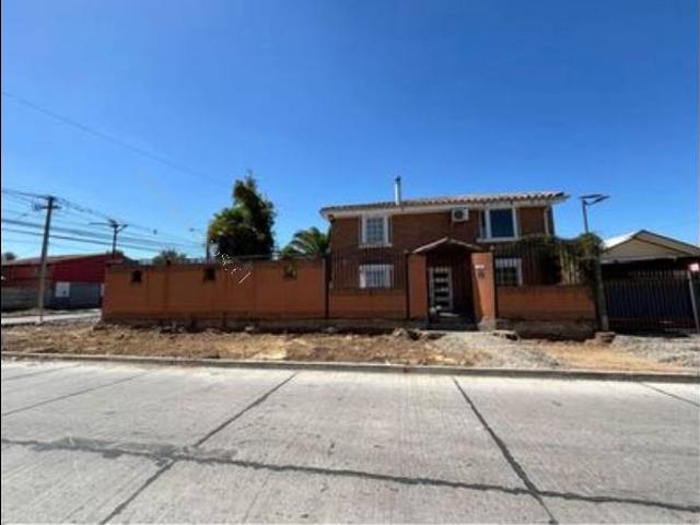 SE ARRIENDA CASA TALCA