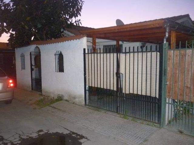 Se arrienda casa villa Santa María