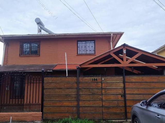 Se Arrienda casa 2 pisos 3D2B Villa Cerrada Peñaflor