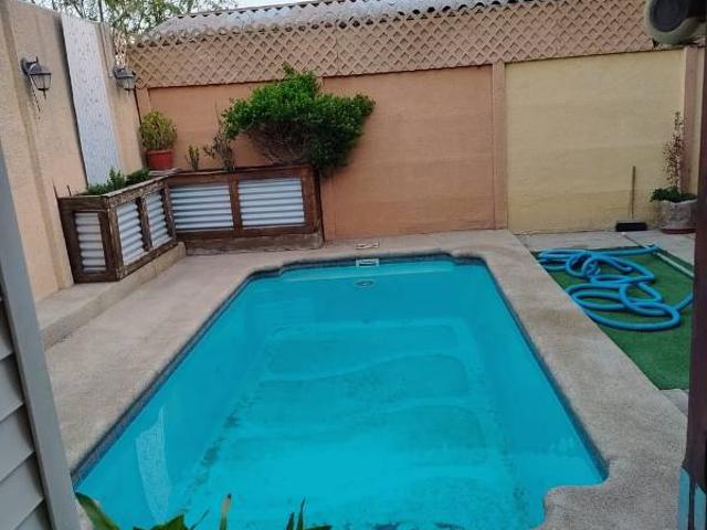 Se Arrienda Casa 2 Pisos 3D2B Piscina