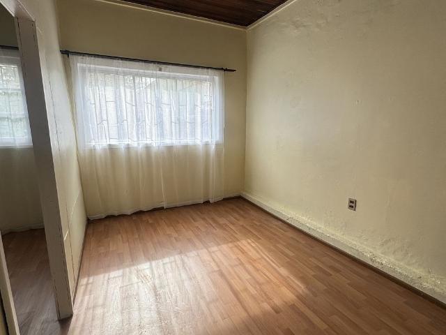 SE ARRIENDA CASA 2D/1B CERCANA AL CENTRO DE QUILPUÉ