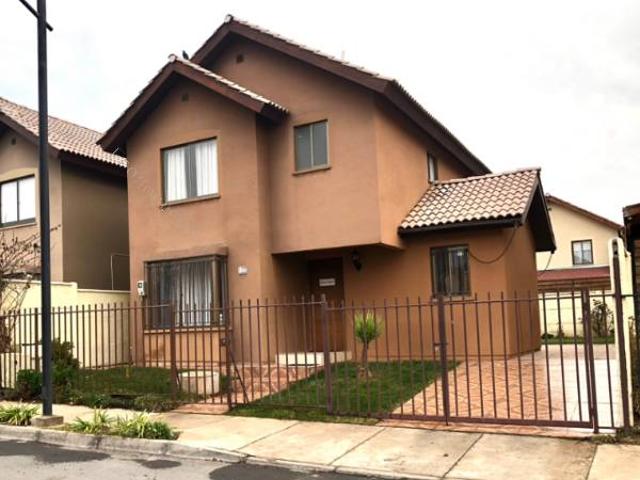 Se Arrienda casa 2piso Haras de Machali $ 630.000