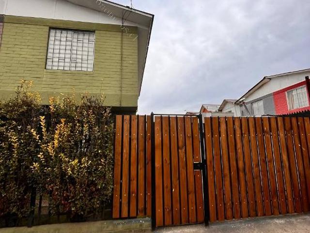 Se Arrienda Casa 3d/1b/3e, Quillota