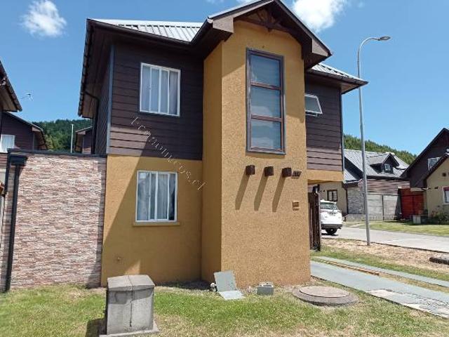 SE ARRIENDA CASA 3D Y 3B EN SECTOR RESIDENCIAL NORTE DE TCO