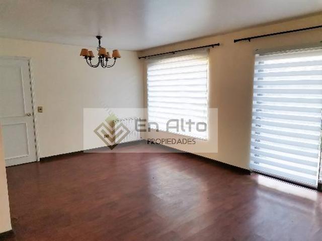 SE ARRIENDA CASA 3D Y 3B EN ZONA RESIDENCIAL DE TCO