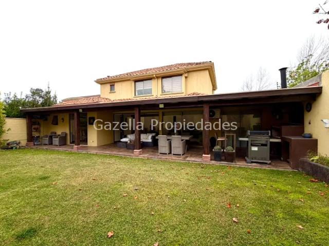 Se arrienda, Casa, 4 dormitorios