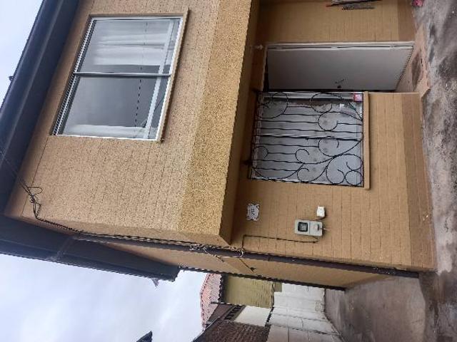 Se arrienda casa