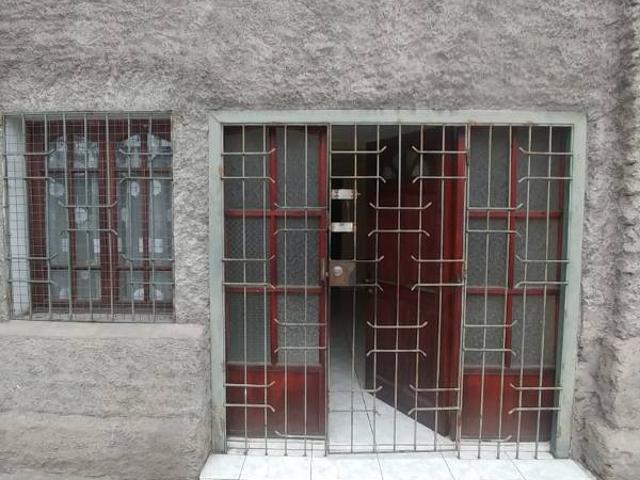 Se arrienda casa/dpto en stgo centro