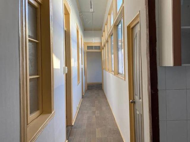 Se arrienda casona Cerro Baron segundo piso