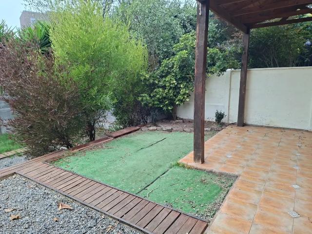 Se Arrienda Cómoda Casa En Bosques De Montemar