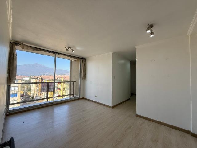 Se arrienda depto 6to piso en cond altos de merced Quillota