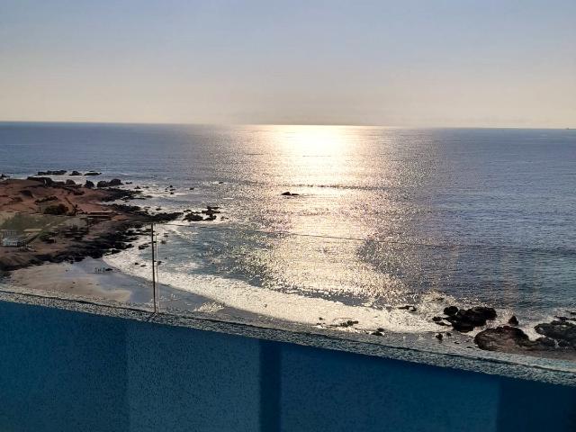 SE ARRIENDA DEPTO AMOBLADO EN EDIF. TORRES DE HUAYQUIQUE