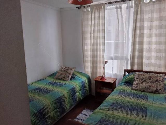 SE ARRIENDA DEPTO AMOBLADO EXELENTE