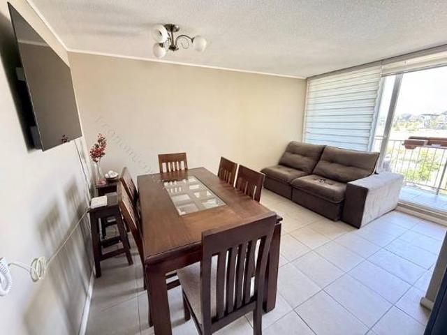 Se arrienda departamento en condominio en Parque Cerrillos