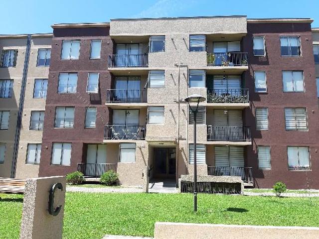 Se arrienda departamento en condominio Quillayes