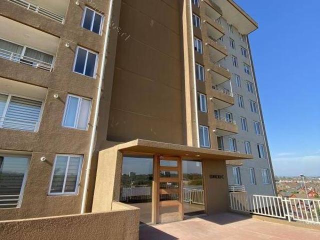 Se Arrienda Departamento en Edificio Altos Las Rastras