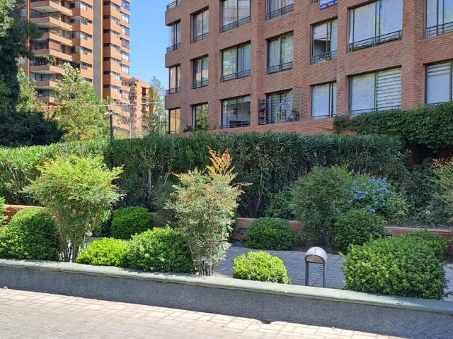 Se Arrienda departamento en Las Condes