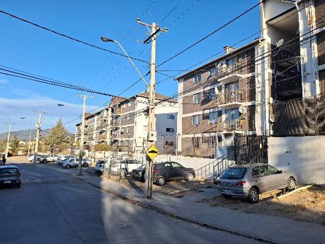 Se arrienda departamento en segundo piso. Villa alemana