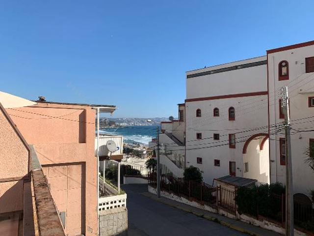 SE ARRIENDA DEPARTAMENTO EN REÑACA