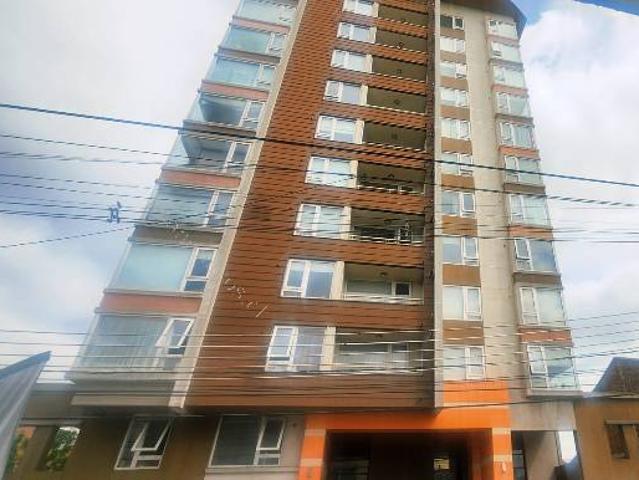 SE ARRIENDA DEPARTAMENTO EDIFICIO BORDE PLAZA