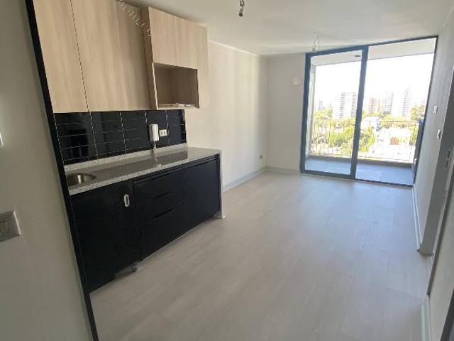 Se arrienda departamento nuevo en Lo Ovalle, cerca Metro