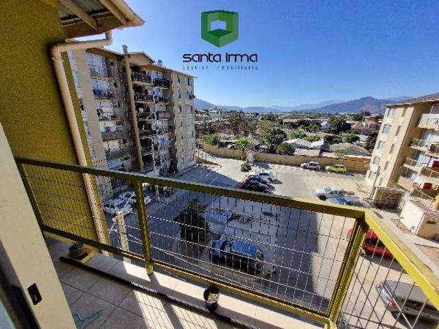 Se Arrienda departamento pleno centro de Quillota