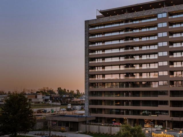 Se arrienda exclusivo departamento en martin lutero