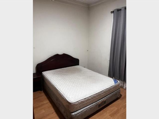se arrienda habitación cama matrimonial