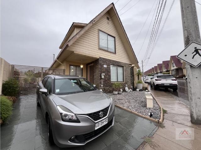 SE ARRIENDA HERMOSA CASA EN CONDOMINIO JARDINES DE PEÑABLANCA III