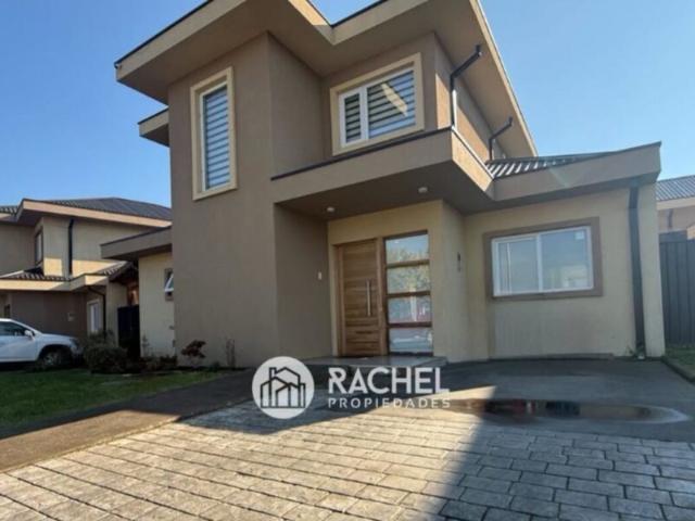 SE ARRIENDA HERMOSA CASA – SECTOR PONIENTE