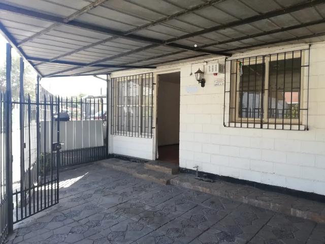Se Arrienda Hermosa Casa Villa Sta. Adela. Comuna Cerrillos