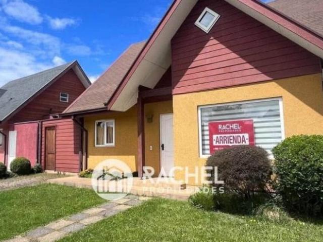 SE ARRIENDA IMPECABLE CASA 4 Dormitorios Barrio Las Encinas